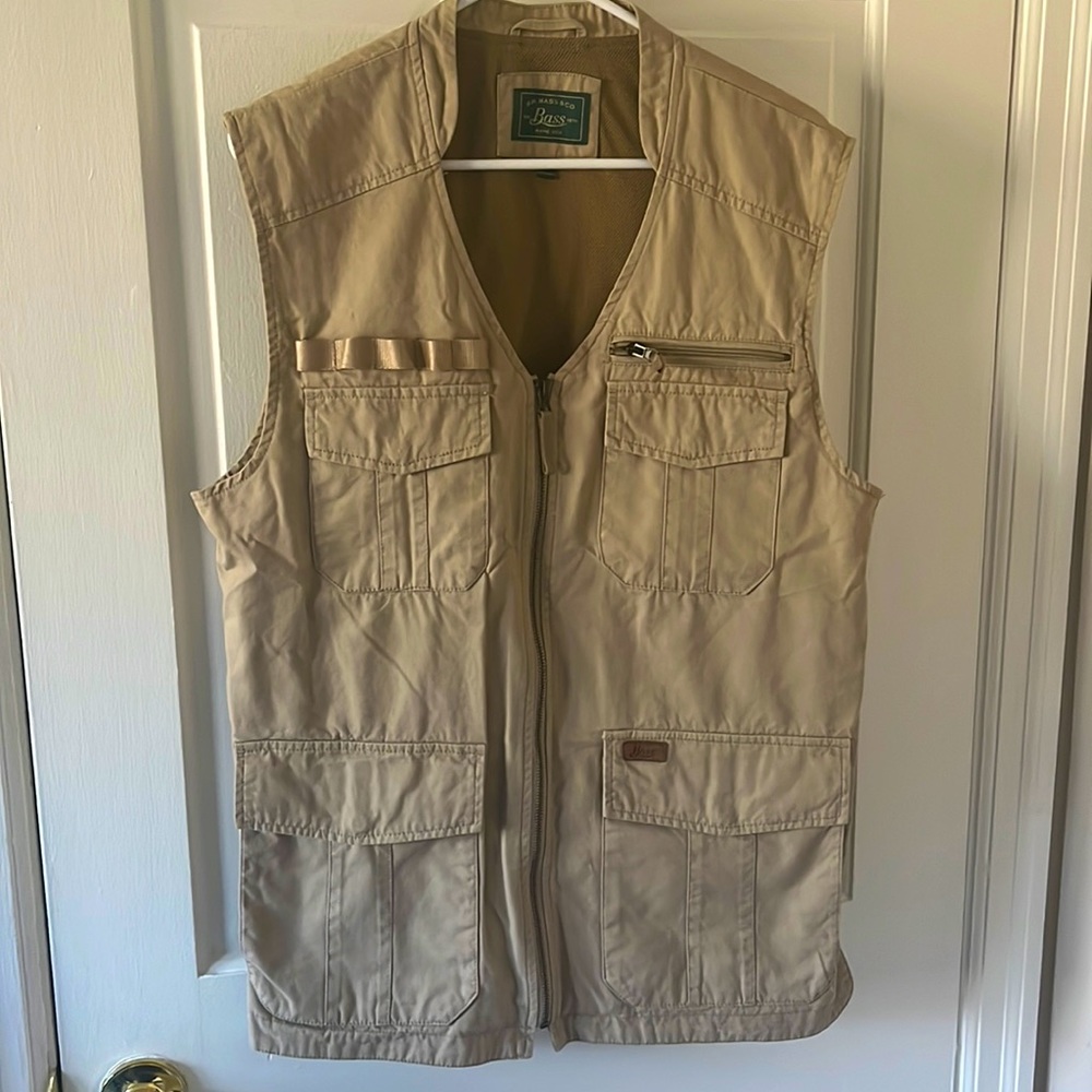 Never worn Bass Fishing Vest